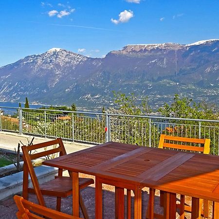 La Quiete 23 Lake View Apartment By Gardadomusmea Tremosine Dış mekan fotoğraf